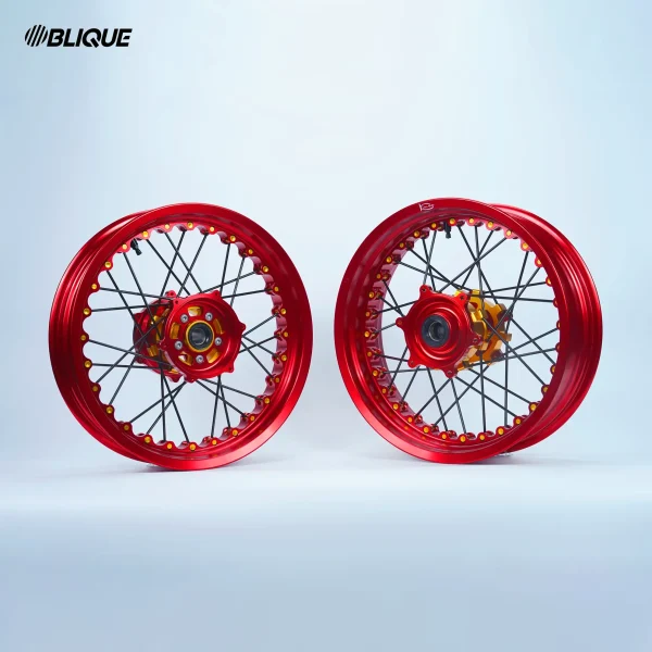 1 Oblique Racing Built Kineo Wheels