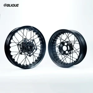 Aprilia Tuono V4 Kineo Wheels