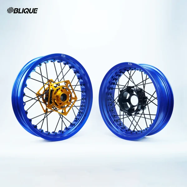 Ducati Monster S2R Kineo Wheels