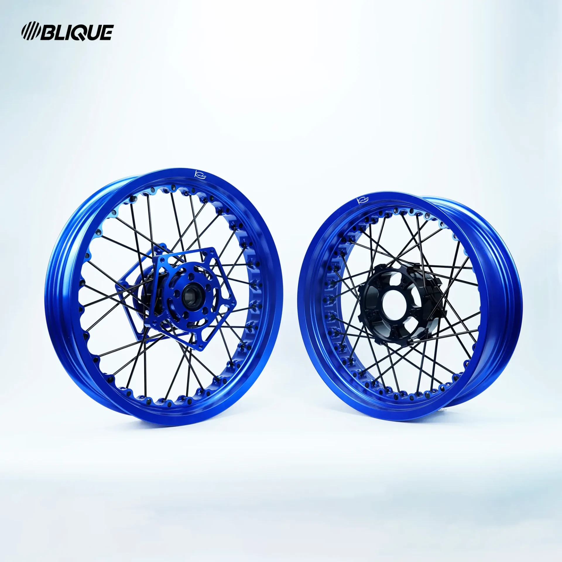 Kineo tubeless spoked wheels for Honda CB1000R SC80