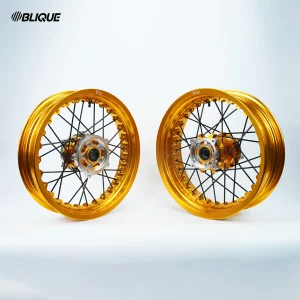 Moto_Guzzi_0091 Kawasaki Vulcan S Kineo Wheels