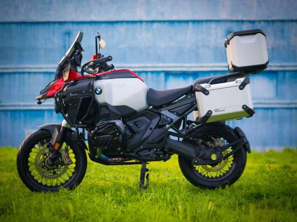 BMW GS Adventure custom spoked wheels BMW GS Adventure custom spoked wheels