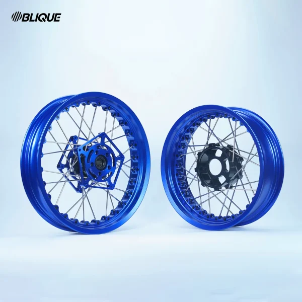 Moto Guzzi V7 V9 V850 V100 Kineo Wheels